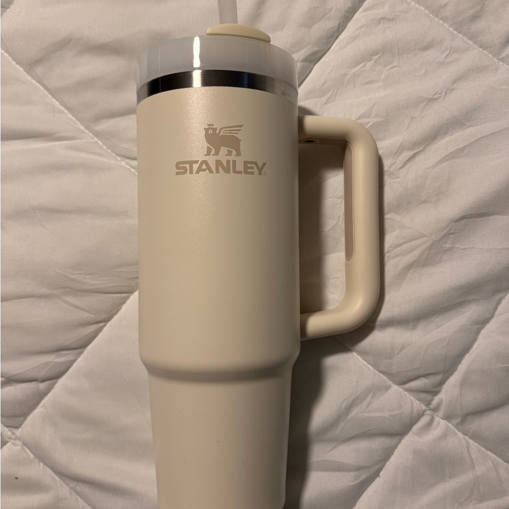 Cream 30oz stanley cup